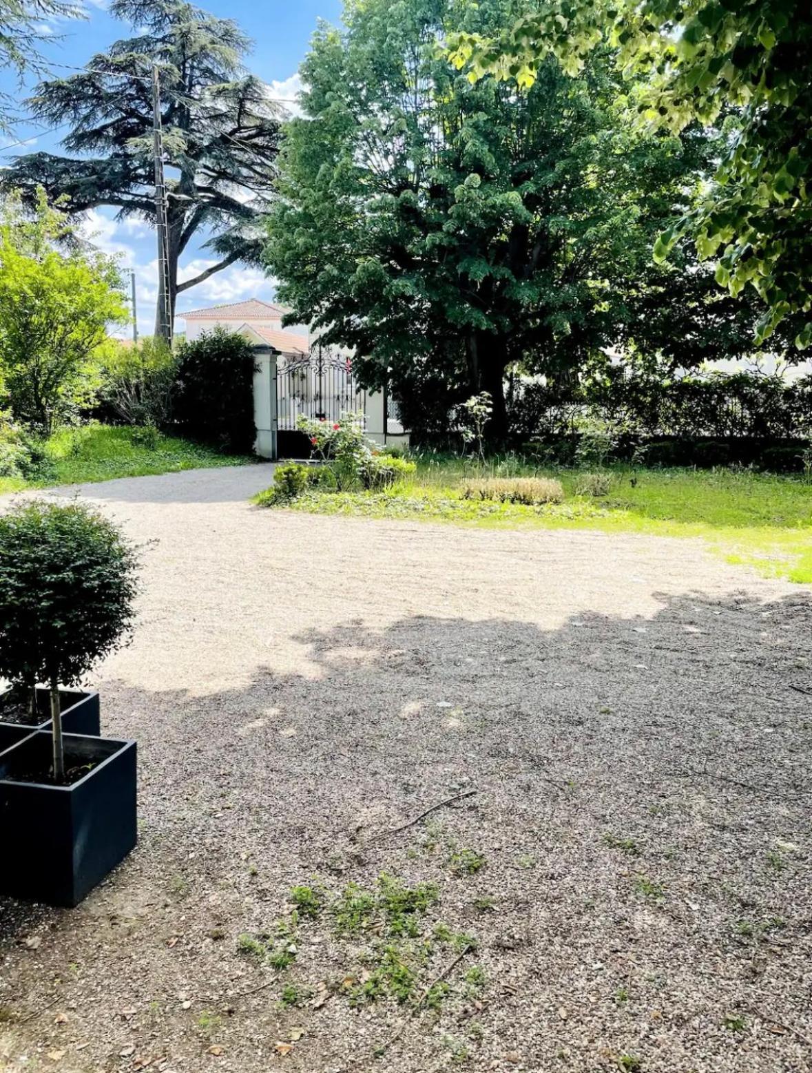 La Maison De Romance D'Hauterive Villeneuve-sur-Lot Exterior photo